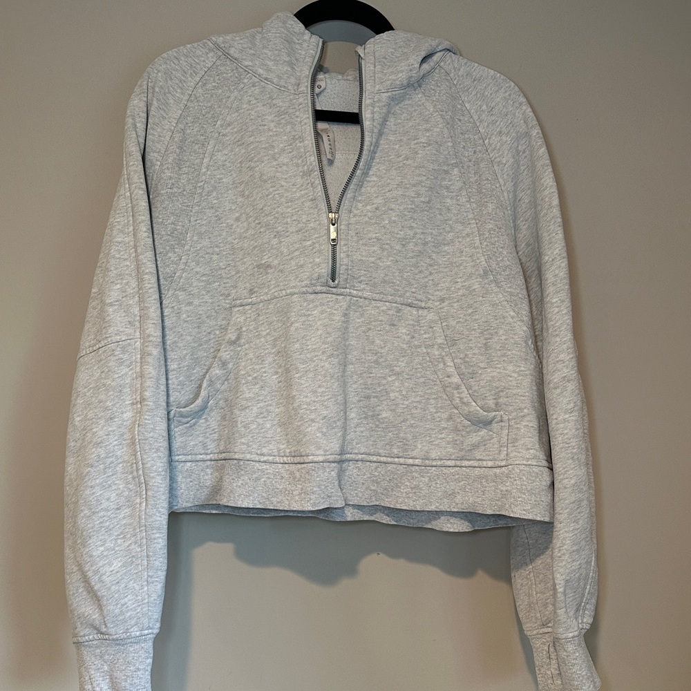 Lululemon SCUBA quarter zip cropped hoodie